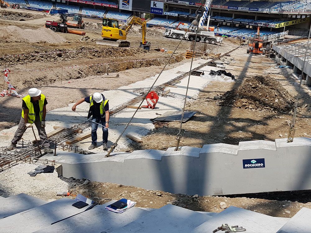 proceso de construccion gradas de hormigon campo de futbol