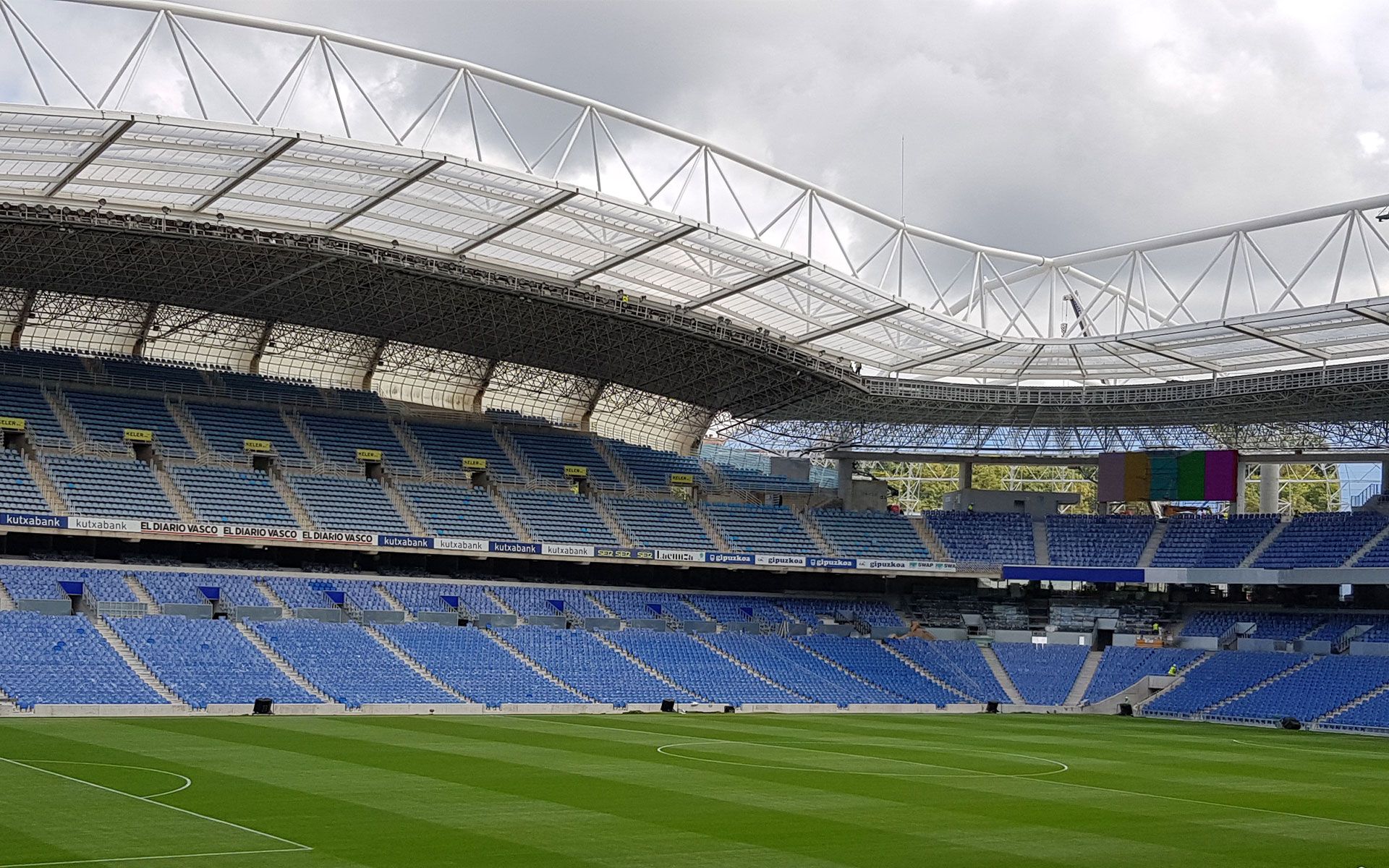 construccion de gradas para campos de futbol rocacero 429